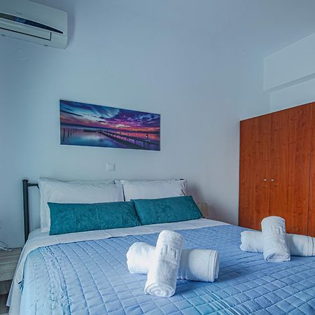 Basiliki'S Apartments อาร์คานเยโลส ภายนอก รูปภาพ