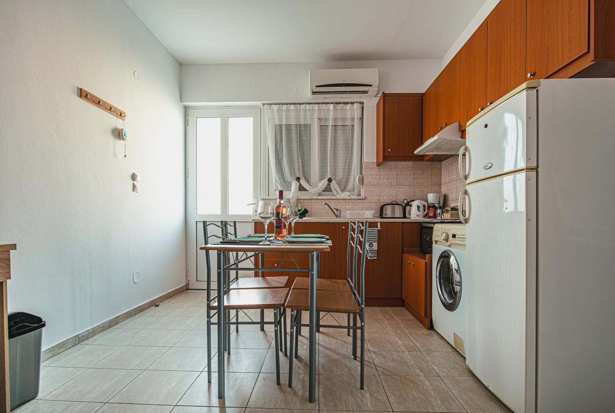Basiliki'S Apartments อาร์คานเยโลส ภายนอก รูปภาพ