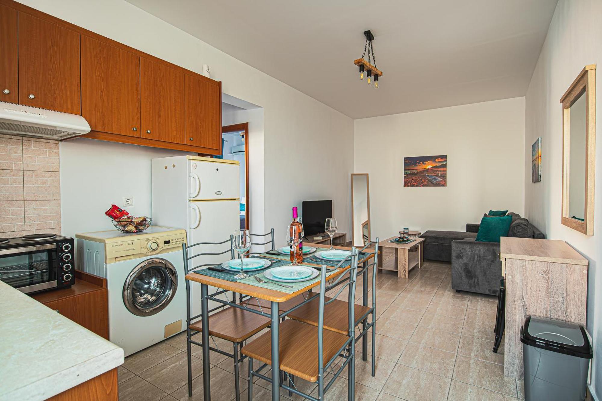 Basiliki'S Apartments อาร์คานเยโลส ภายนอก รูปภาพ