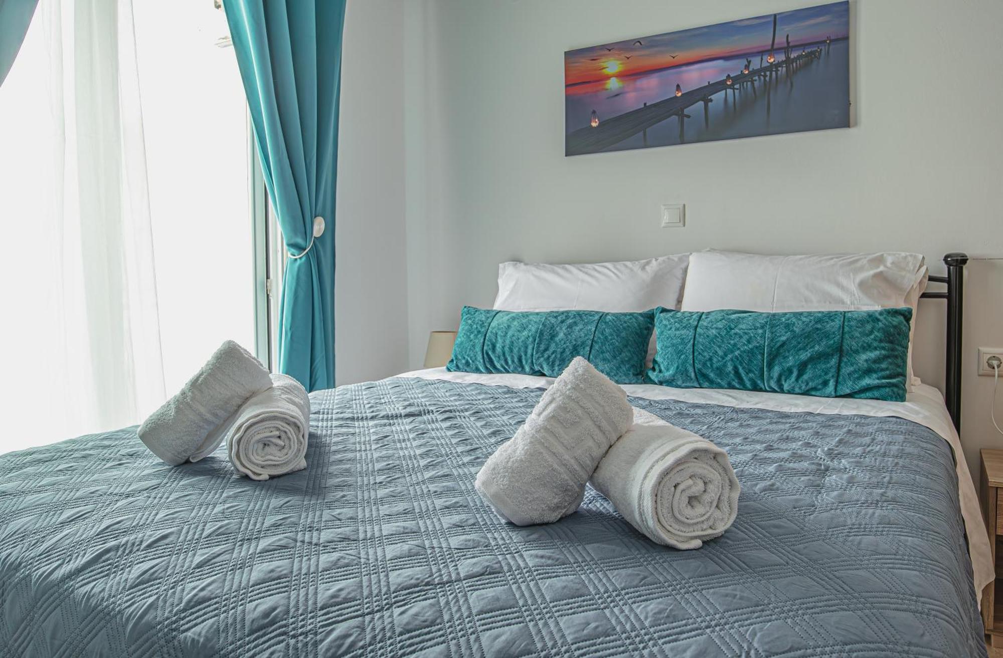 Basiliki'S Apartments อาร์คานเยโลส ภายนอก รูปภาพ