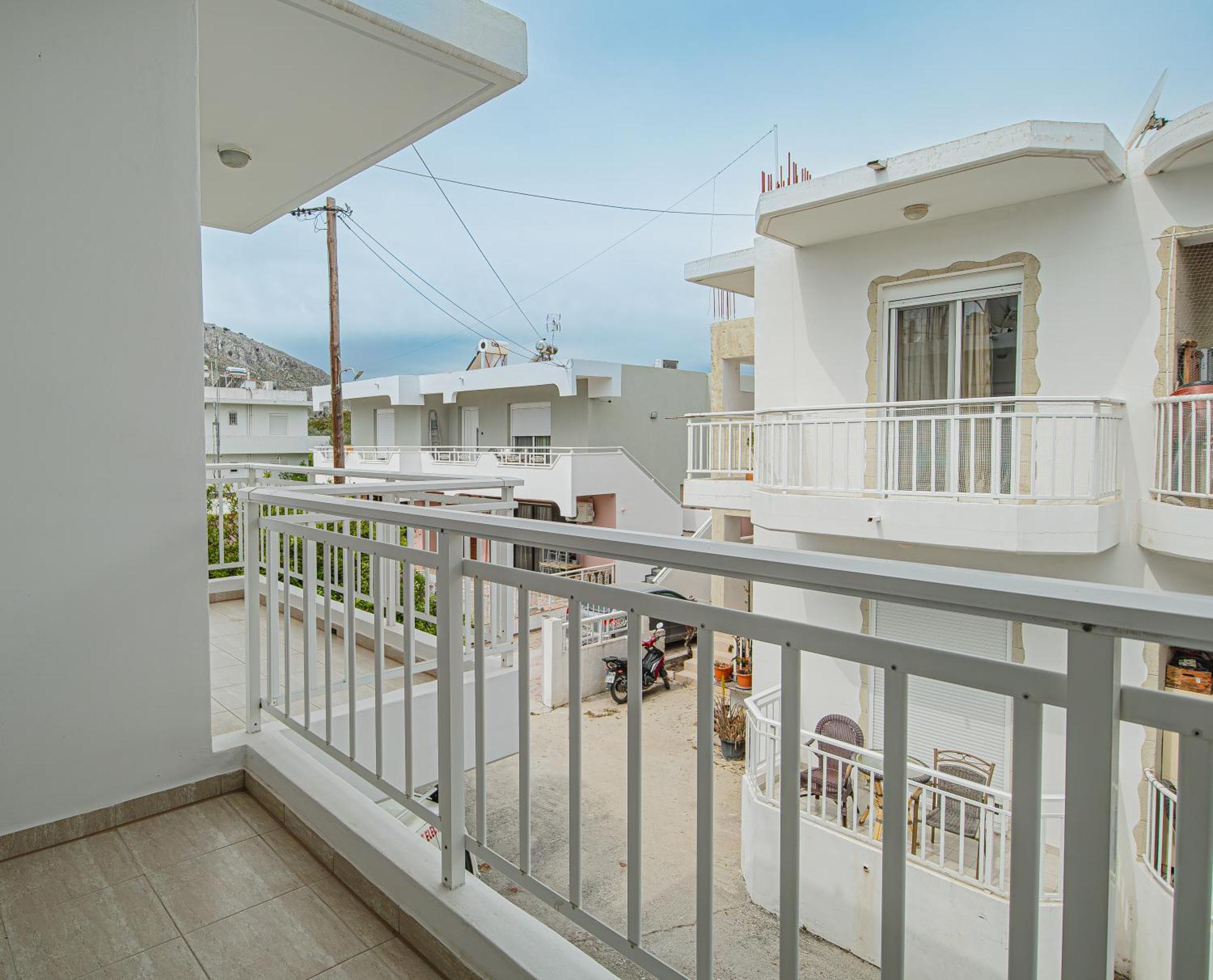Basiliki'S Apartments อาร์คานเยโลส ภายนอก รูปภาพ