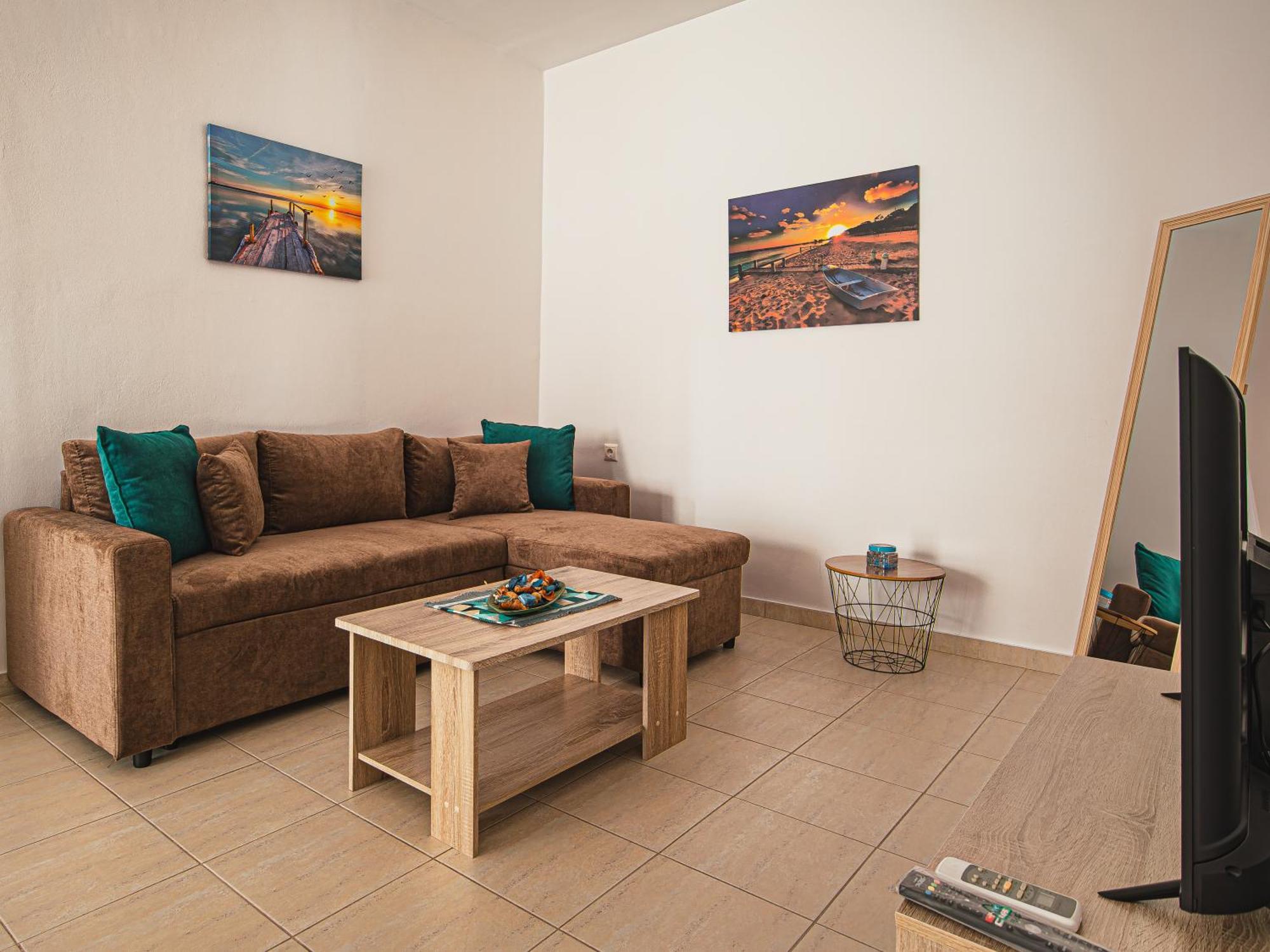 Basiliki'S Apartments อาร์คานเยโลส ภายนอก รูปภาพ